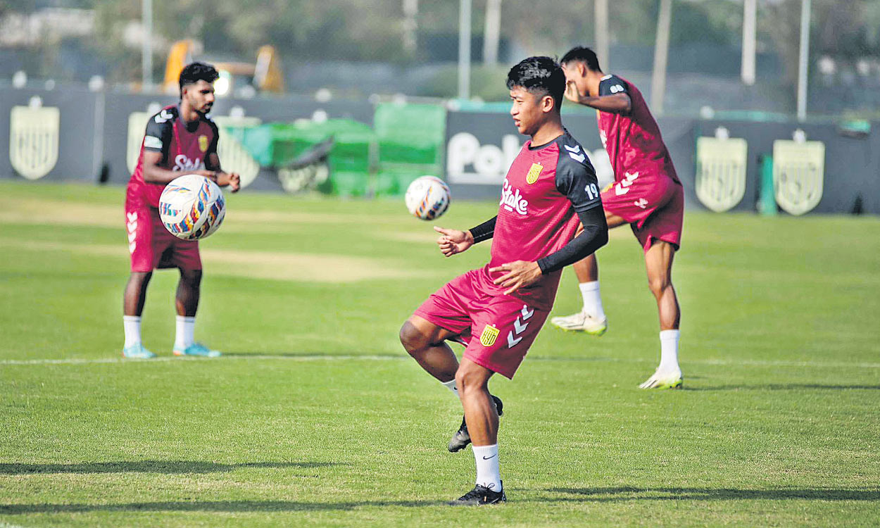 Hyderabad FC Keen To Keep A Clean Sheet Head Coach Singto Telangana Today