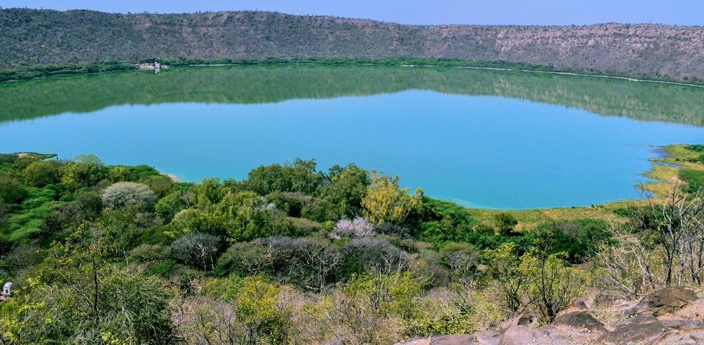 IIT Bombay to study Lonar Lake temple submergence