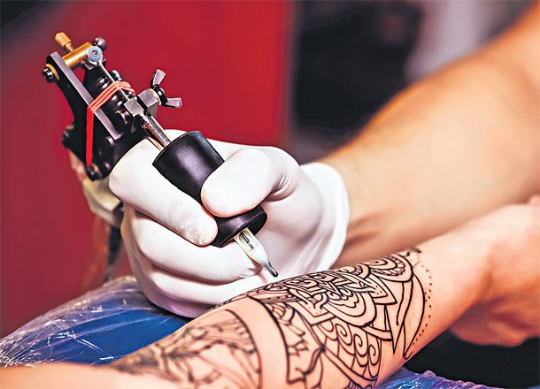 Murdered man had enemy names tattooed on his thighs, Mumbai cops crack Spa murder mystery