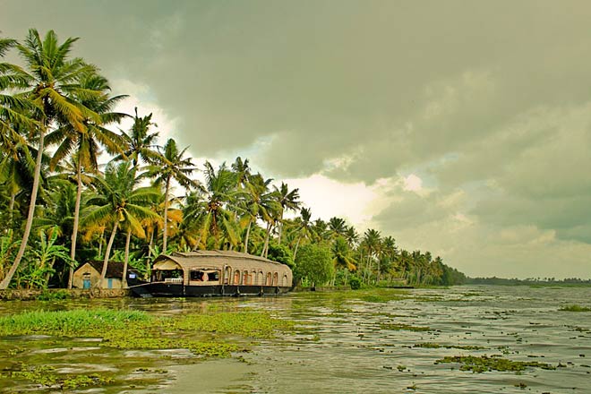 Kerala raises Nehru Trophy Boat Race grant to Rs 2 crore