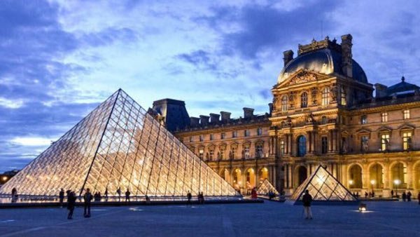 Louvre Museum