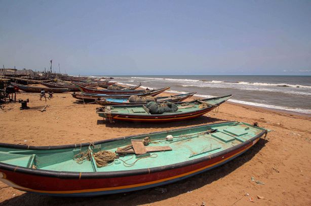Fisherman goes missing after falling into sea off Vizag coast