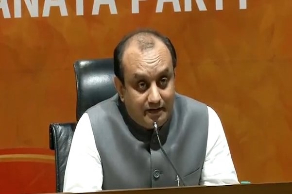 BJP attacks Congress over Konda Surekha’s removal from Telangana Cabinet