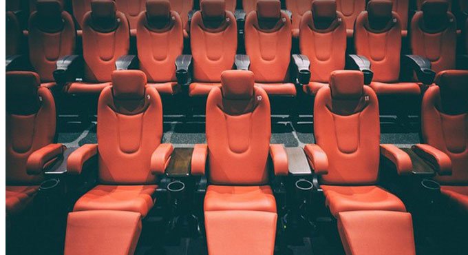2nd largest cinema chain in U.S. considers closing all theatres