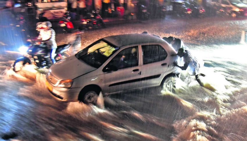 Heavy rains continue to lash Hyderabad