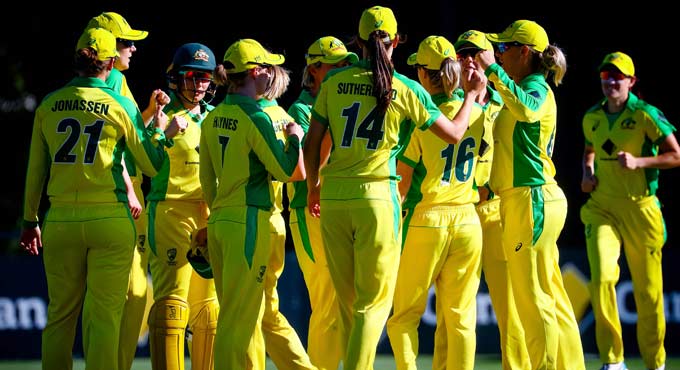 Aussie women’s cricket team records 21st straight win