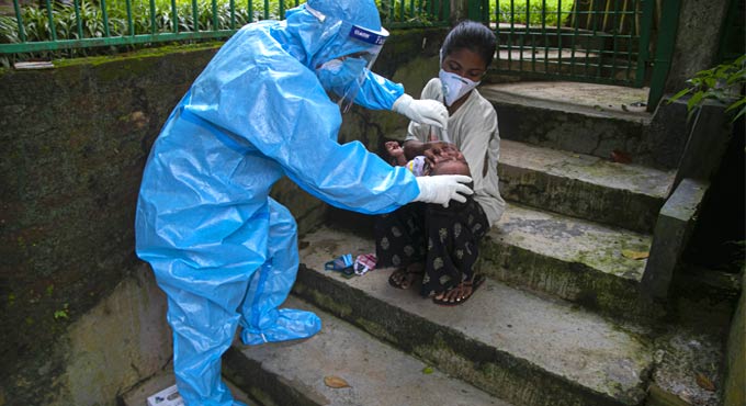 COVID-19: 61,871 new infections, 1,033 more fatalities in country