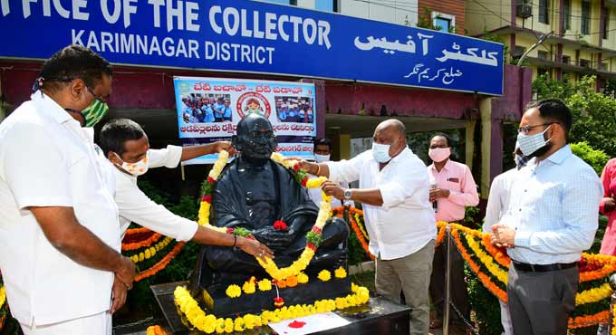 Gandhi jayanthi celebrated on grand scale in erstwhile Karimnagar