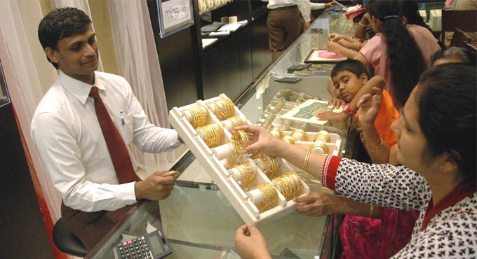 Gold loan NBFCs to witness 15-18% growth in FY21