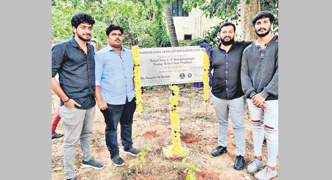 Prabhas’s fans take up Green India Challenge