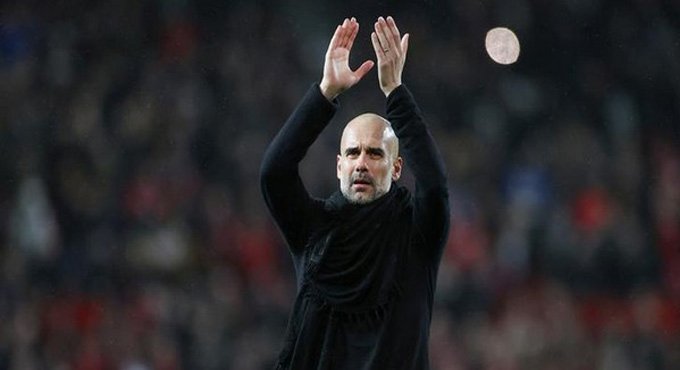 Guardiola defends Aguero amid controversy over touching lineswoman