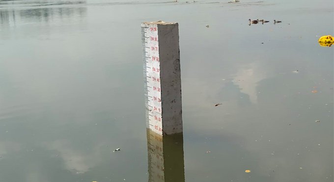 Hyderabad: Water level in Hussain Sagar at full tank level