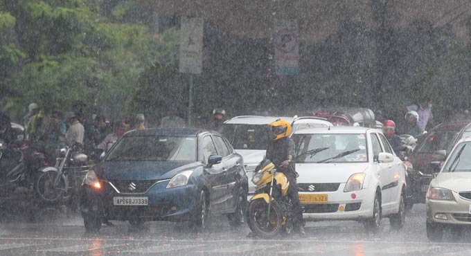 Deluge-like threat as rains pound Hyderabad-Telangana Today