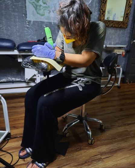 Aamir Khan’s daughter Ira turns tattoo artist