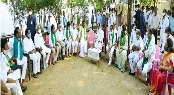 Additional incentive for paddy: KCR