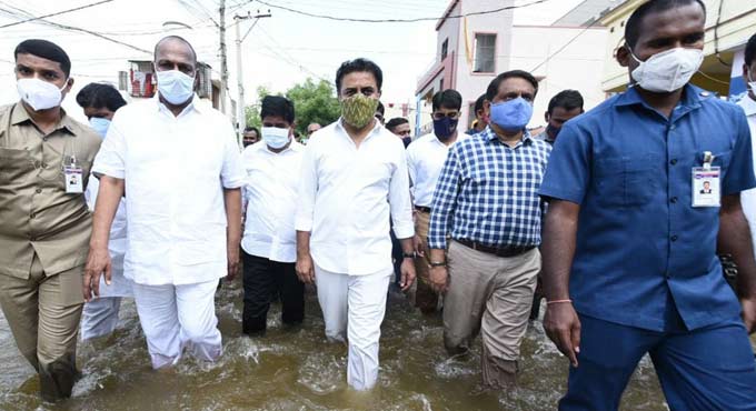 KTR reviews restoration works in inundated areas of Hyderabad