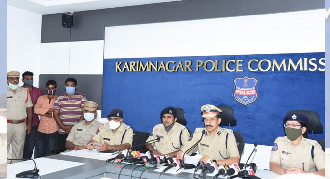 Karimnagar police crack tractor driver murder case