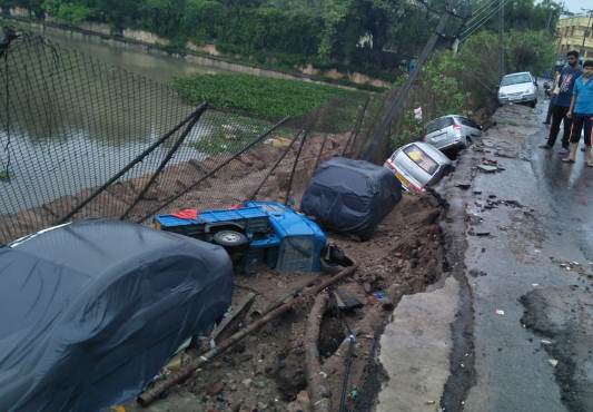 Hyderabad: Portion of road caves in at Katora Houz