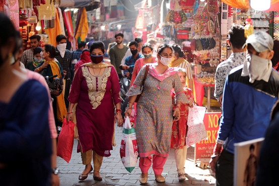 Over 48,000 new cases of COVID-19, 563 deaths in last 24 hours