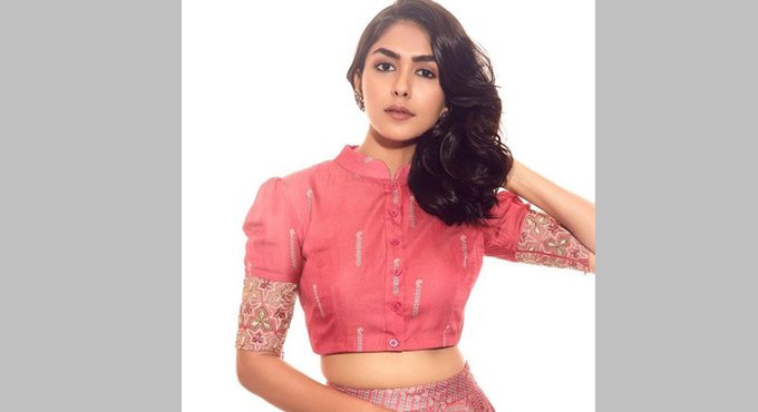 Can’t wait to be featured on OTT plaltform: Mrunal Thakur