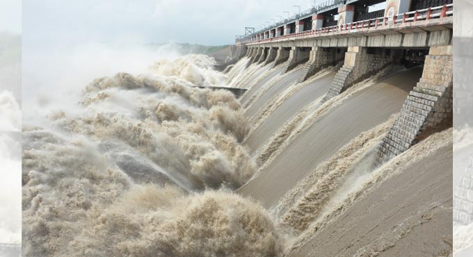 Inflows into projects in Telangana continue