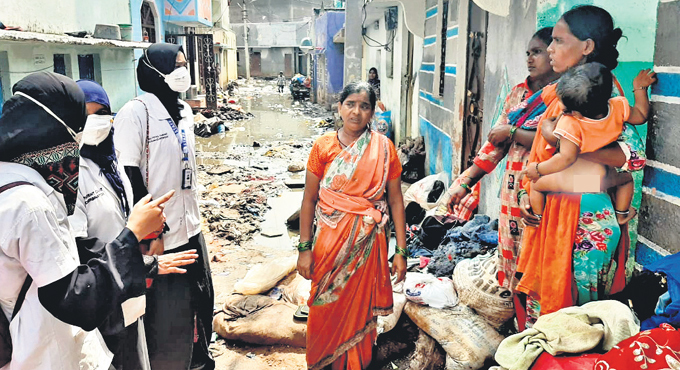 NGOs, individuals reach out to flood-hit families in Hyderabad
