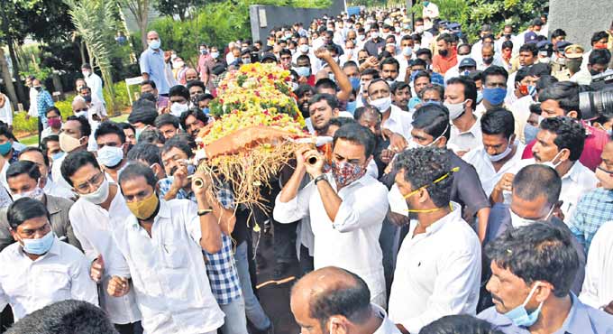 Telangana bids tearful adieu to Nayani