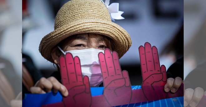 Thai parliament meets to debate political protest tensions