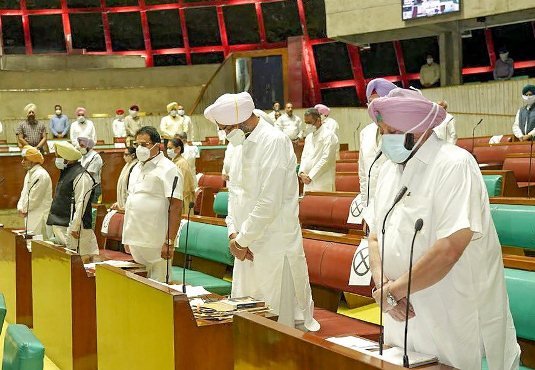 Punjab CM moves resolution in assembly against Centre’s farm laws