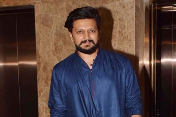 Riteish Deshmukh gives up non-veg food, black coffee, aerated drinks