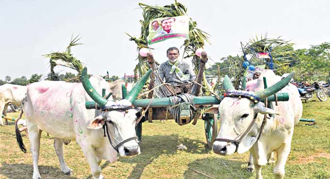 Country will look up to Telangana farmers soon: Niranjan