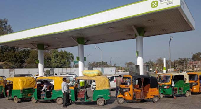 Torrent Gas opens five CNG stations in Telangana