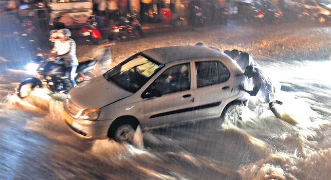 Towing services cash in on Hyderabad rains