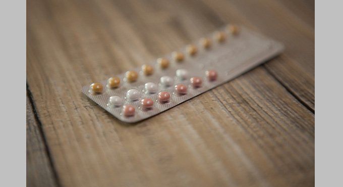 US Justices say women can get abortion pill by mail, for now