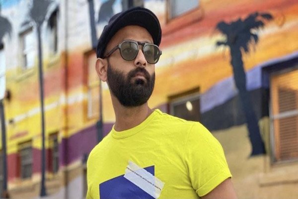 BeYouNick: From Dombivali to LA