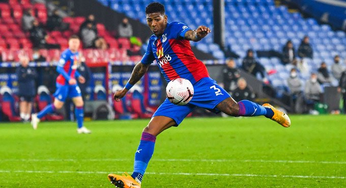 Crystal Palace cruise past Leeds