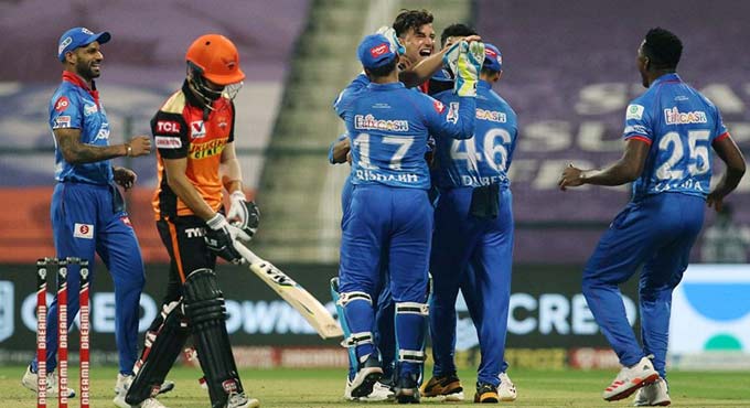 Dhawan, Stoinis show exit to Sunrisers Hyderabad