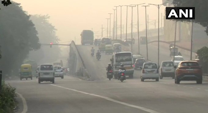 Delhi engulfed in smog, air quality enters ‘very poor category’