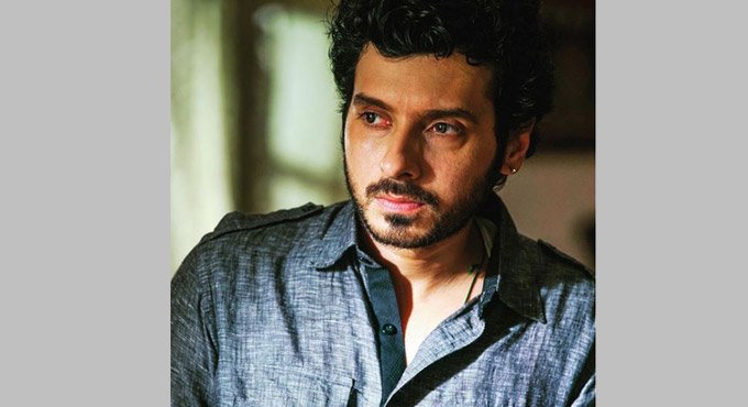 Fun to portray someone you are not in real life: Divyendu Sharma