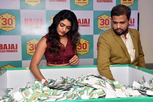 Eesha Rebba picks lucky winner