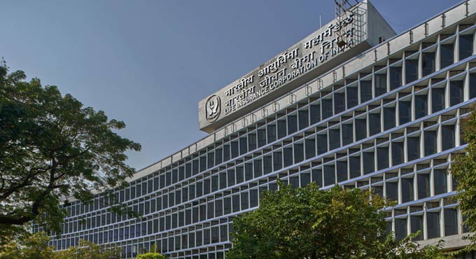 Finance Ministry invites bids from actuarial firms for valuing LIC