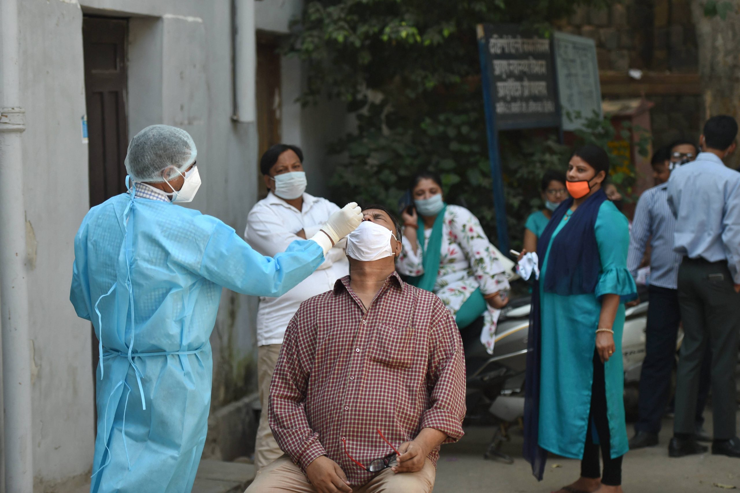 India sustains trend of declining COVID-19 active case