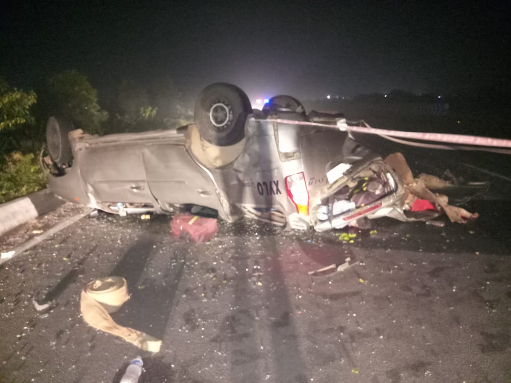 Telangana: Six die in accident on Outer Ring Road near Hyderabad
