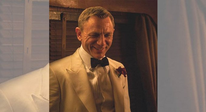 James Bond actor Daniel Craig pays tribute to original 007 Sean Connery