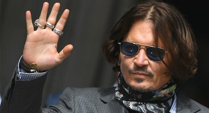 Johnny Depp asked to resign from ‘Fantastic Beasts’ franchise