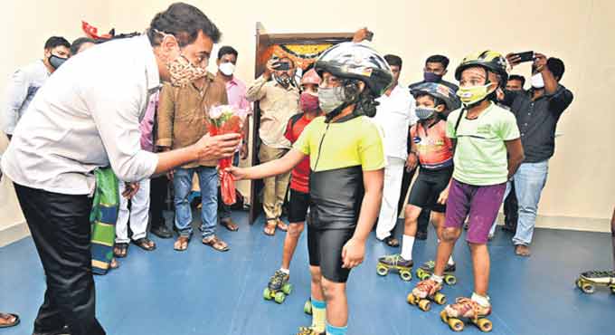 Welfare of poor is CM’s vision, says KTR