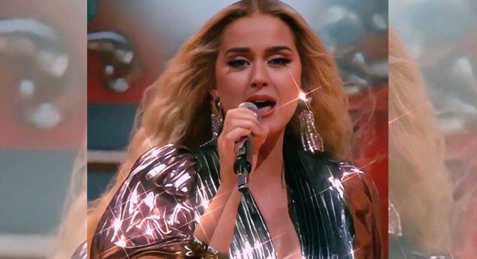 Katy Perry dedicates AMA performance to her father