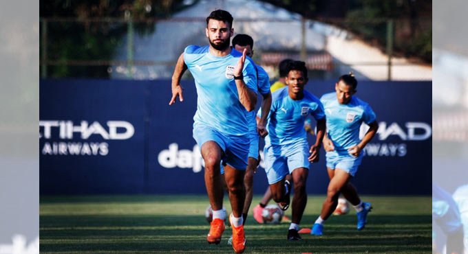 FC Goa lock horns with Mumbai City FC