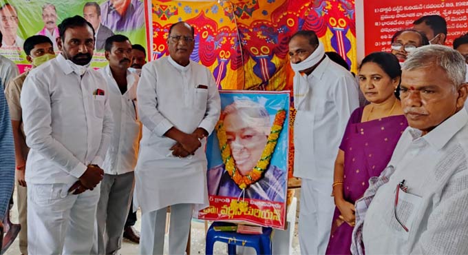 Telangana will top country in milk production soon: Gutha