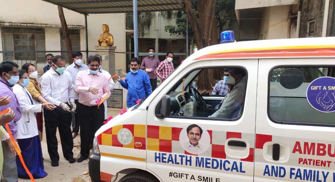 New ambulance under ‘Gift a Smile’ initiative flagged-off at OGH